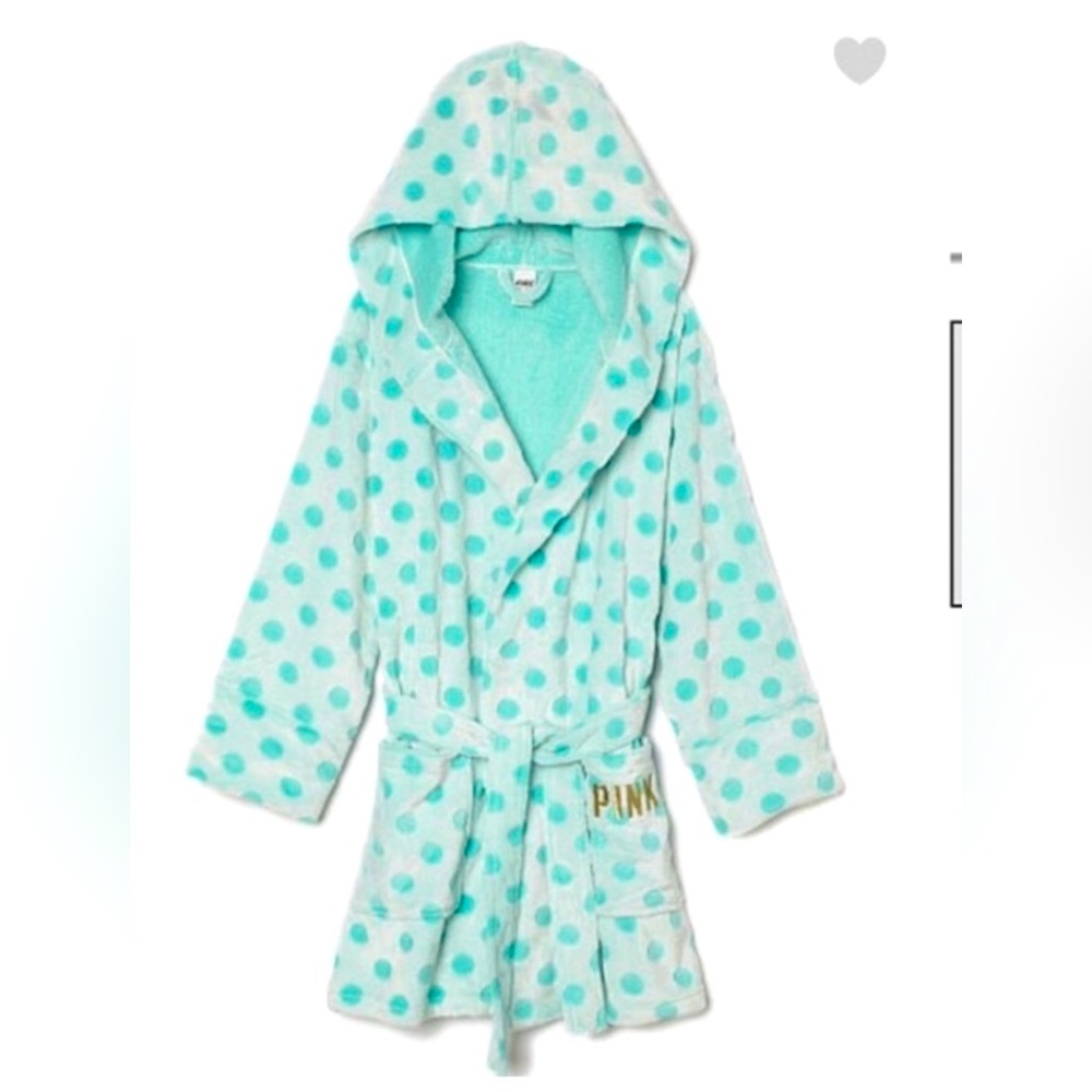 Pink Brand: Robe